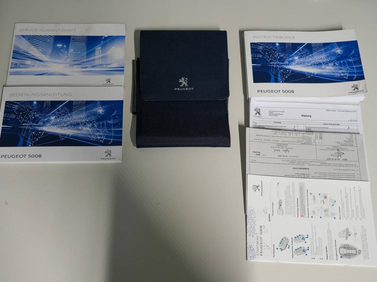 Peugeot 5008 Peugeot 5008 1.2 PureTech Access 7P