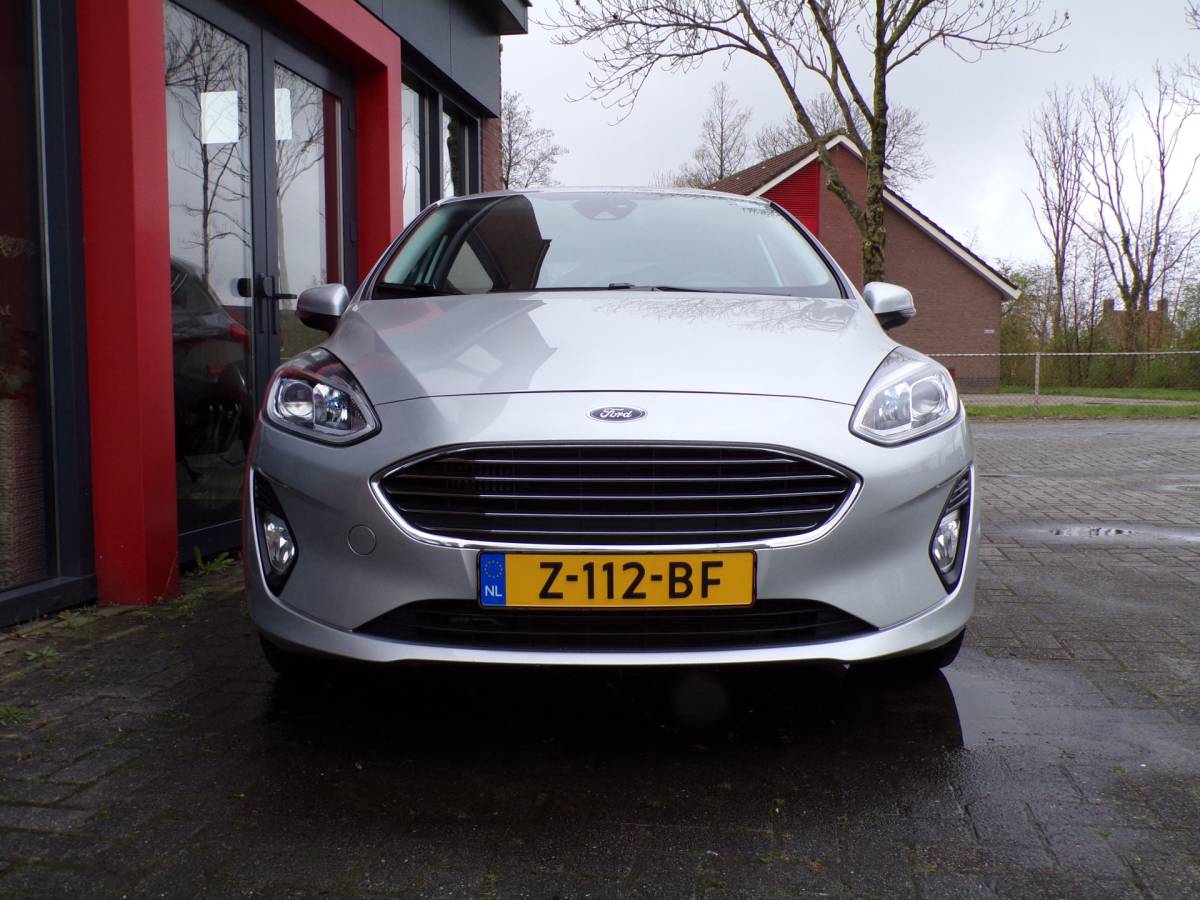 Ford Fiesta Ford Fiesta 1.0 EcoBoost Hybrid Titanium X Stoel/stuurverwarming ECC Cruise 125PK