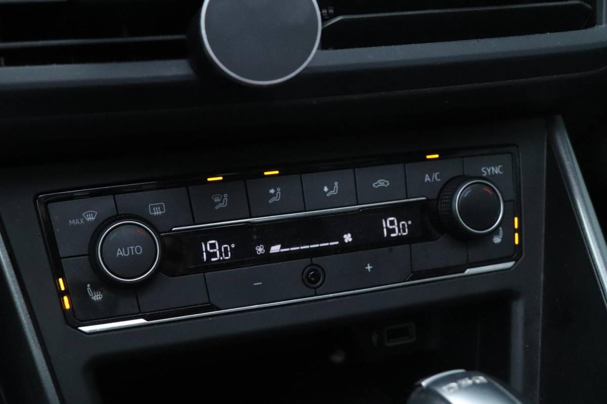 Volkswagen Polo Volkswagen Polo 1.0 TSI Beats | R-Line – PANO – VOL!