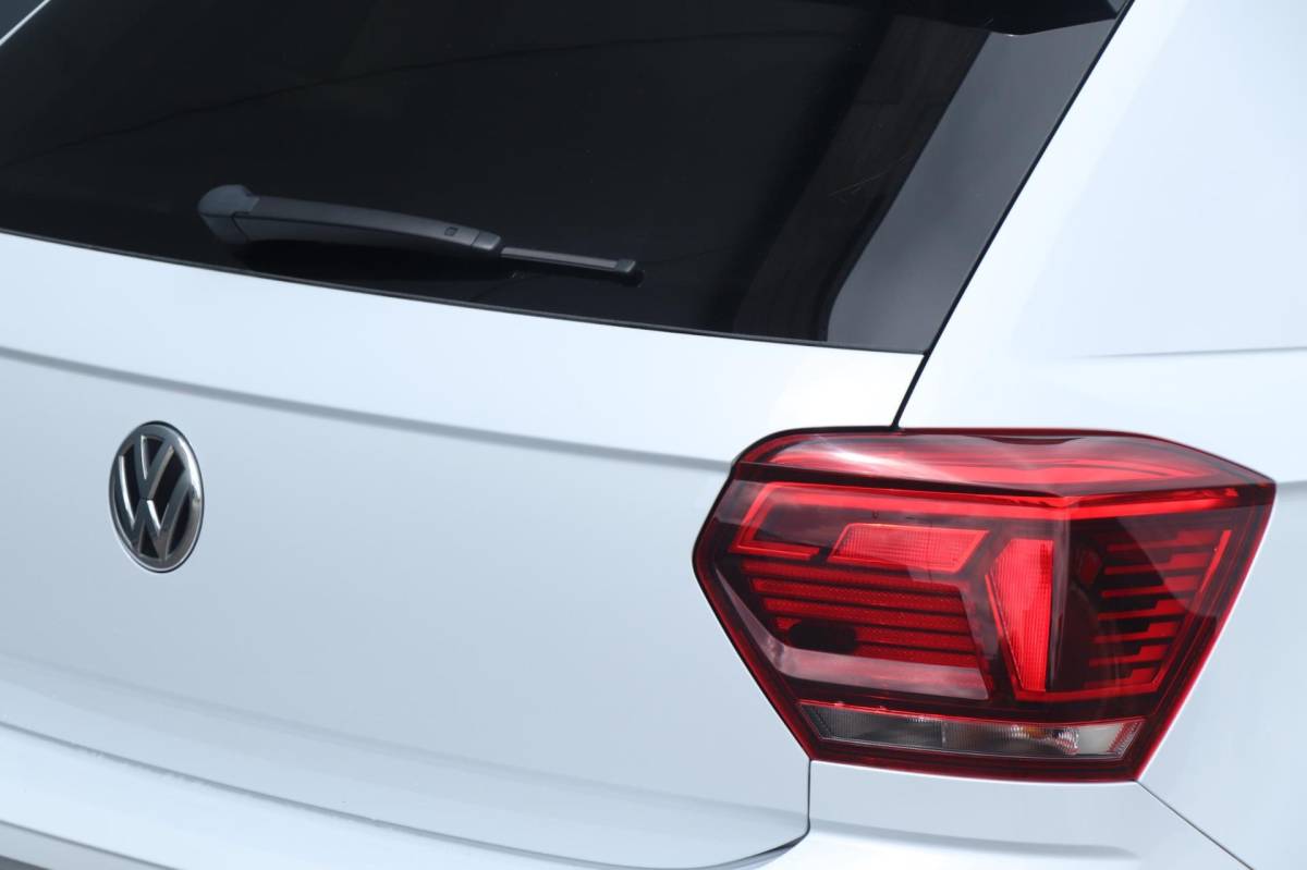 Volkswagen Polo Volkswagen Polo 1.0 TSI Beats | R-Line – PANO – VOL!