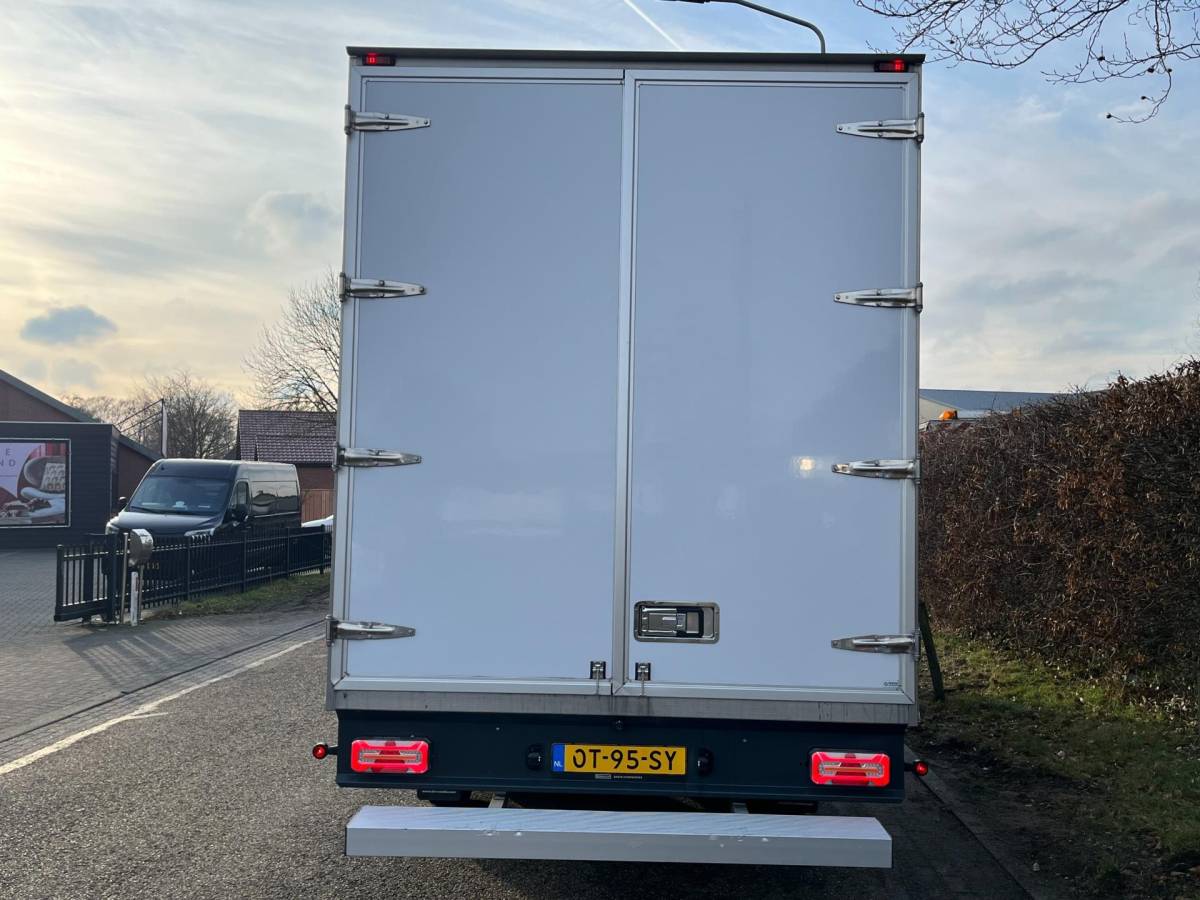 Iveco Daily Iveco Daily 40C18 3.0 Automaat Clixtar | BE Combinatie N1 7 Ton