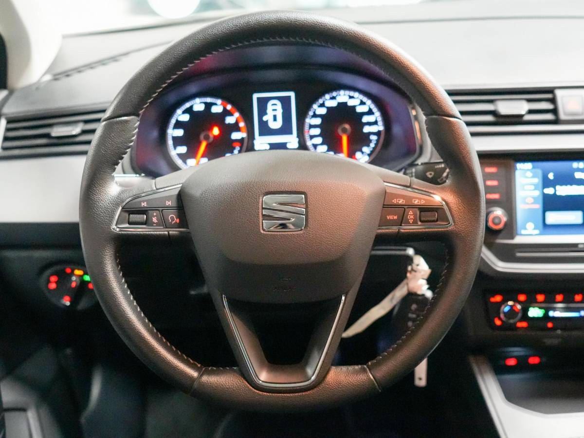 SEAT Ibiza SEAT Ibiza 1.0 MPI Reference |VOL!|stoelvrm|clima|carplay|park