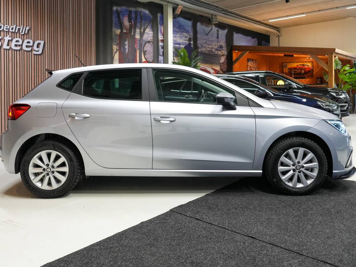 SEAT Ibiza SEAT Ibiza 1.0 MPI Reference |VOL!|stoelvrm|clima|carplay|park