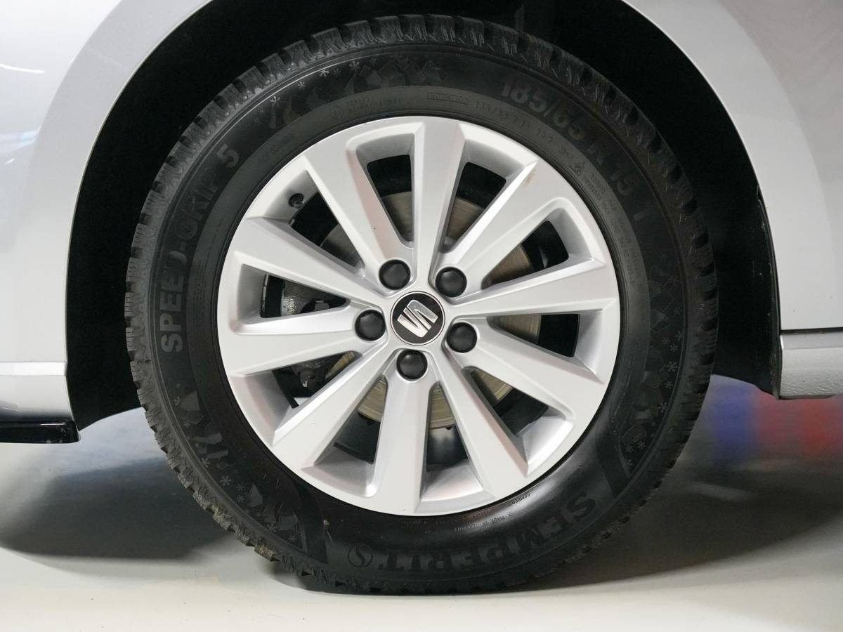 SEAT Ibiza SEAT Ibiza 1.0 MPI Reference |VOL!|stoelvrm|clima|carplay|park