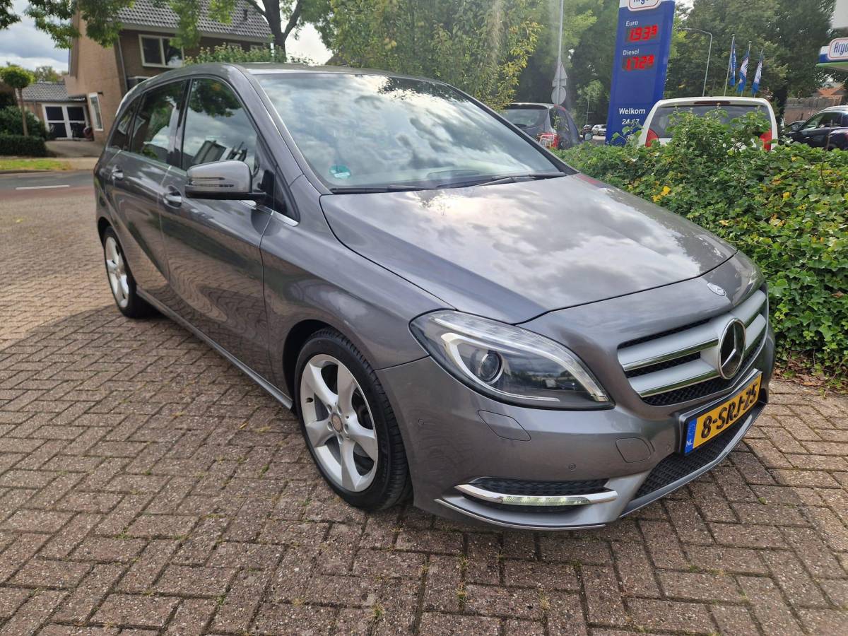 Mercedes-Benz B-Klasse Mercedes-Benz B-klasse 180 Ambition