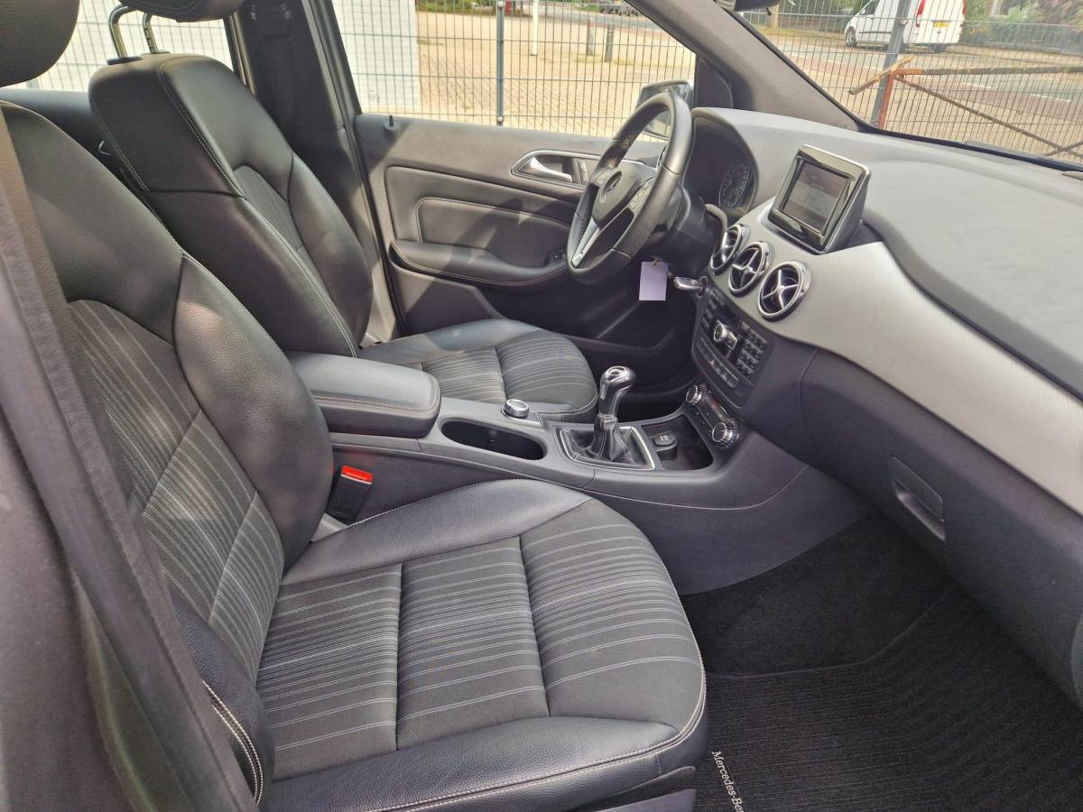 Mercedes-Benz B-Klasse Mercedes-Benz B-klasse 180 Ambition
