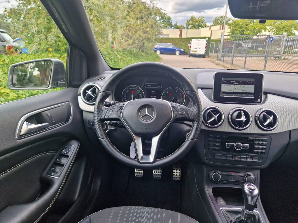 Mercedes-Benz B-Klasse Mercedes-Benz B-klasse 180 Ambition