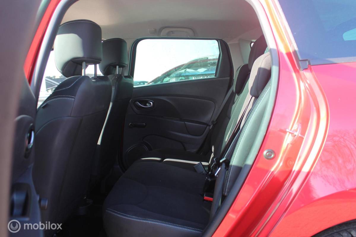 Renault Clio Renault Clio Estate 0.9 TCe Limited Airco/Cruise/Navi/PDC/NAP