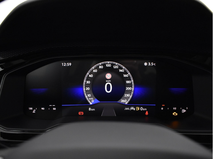 Volkswagen Polo Volkswagen Polo Life Edition 1.0 TSI 95 pK 5 versn. Hand · Achteruitrijcamera · regensensor ·