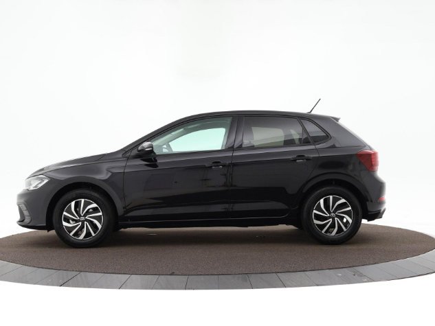 Volkswagen Polo Volkswagen Polo Life Edition 1.0 TSI 95 pK 5 versn. Hand · Achteruitrijcamera · regensensor ·