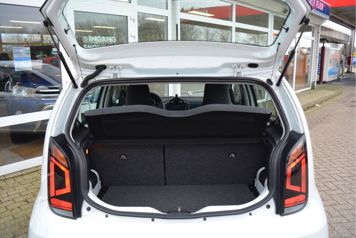 Volkswagen up! Volkswagen Up! 1.0 66PK Move Up! ✅ Clima ✅ Cruise ✅Camera ✅ PDC ✅