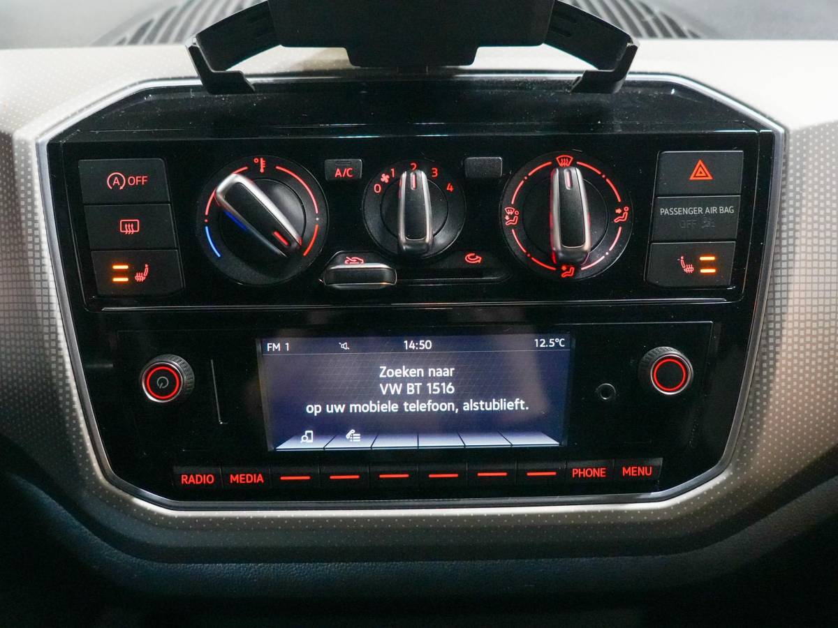 Volkswagen up! Volkswagen Up! 1.0 Rijklaar|stoel vrm|12maanden garantie.
