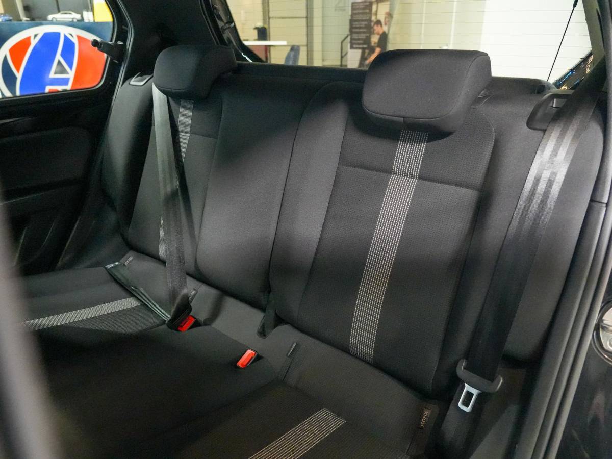 Volkswagen up! Volkswagen Up! 1.0 Rijklaar|stoel vrm|12maanden garantie.