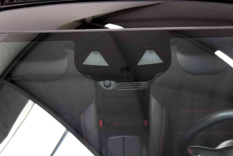 Mercedes-Benz A-Klasse Mercedes-Benz A-klasse 250 e Premium Plus AMG-Line | RIJKLAAR | PANORAMADAK | 360GR CAMERA | LEER/ALCANTARA