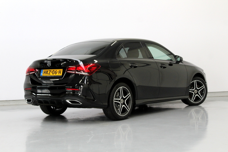 Mercedes-Benz A-Klasse Mercedes-Benz A-klasse 250 e AMG Line 161PK, RIJKLAAR | PLUG-IN HYBRIDE |  AUTOMAAT | ELEC-ACHTERKLEP | ALCANTARA/LEER