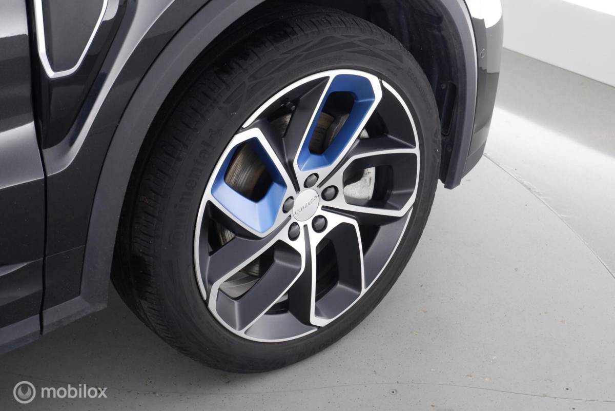 Lynk & Co 01 Lynk & Co 01 1.5 PHEV 261pk zwartehemel|pano|led|cam|dab|nav|ecc|lmv20