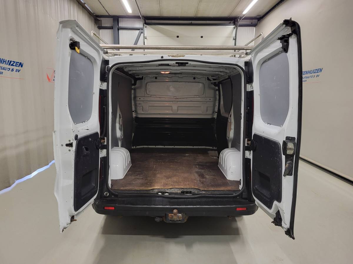 Opel Vivaro Opel Vivaro 1.6CDTI 126pk Trekhaak Euro 6!