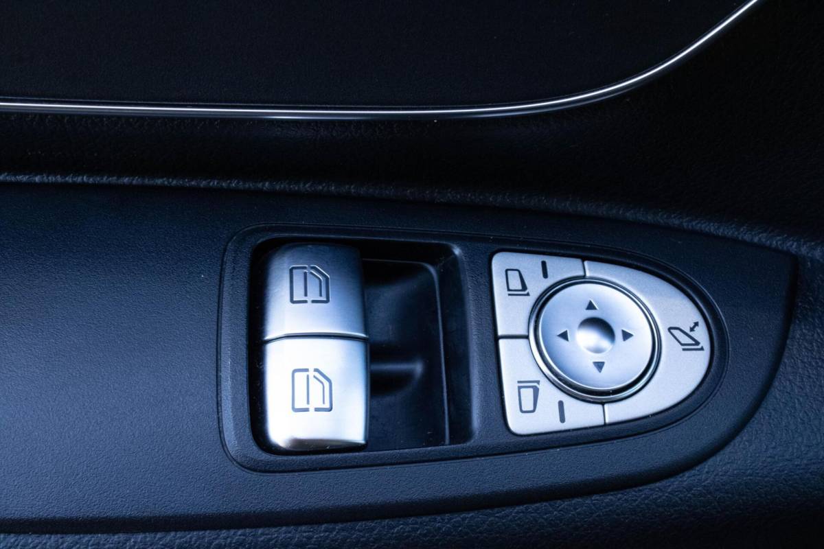 Mercedes-Benz Vito Mercedes Vito DC 116 CDI Extra Lang|Camera|Leder|Led|19 inch