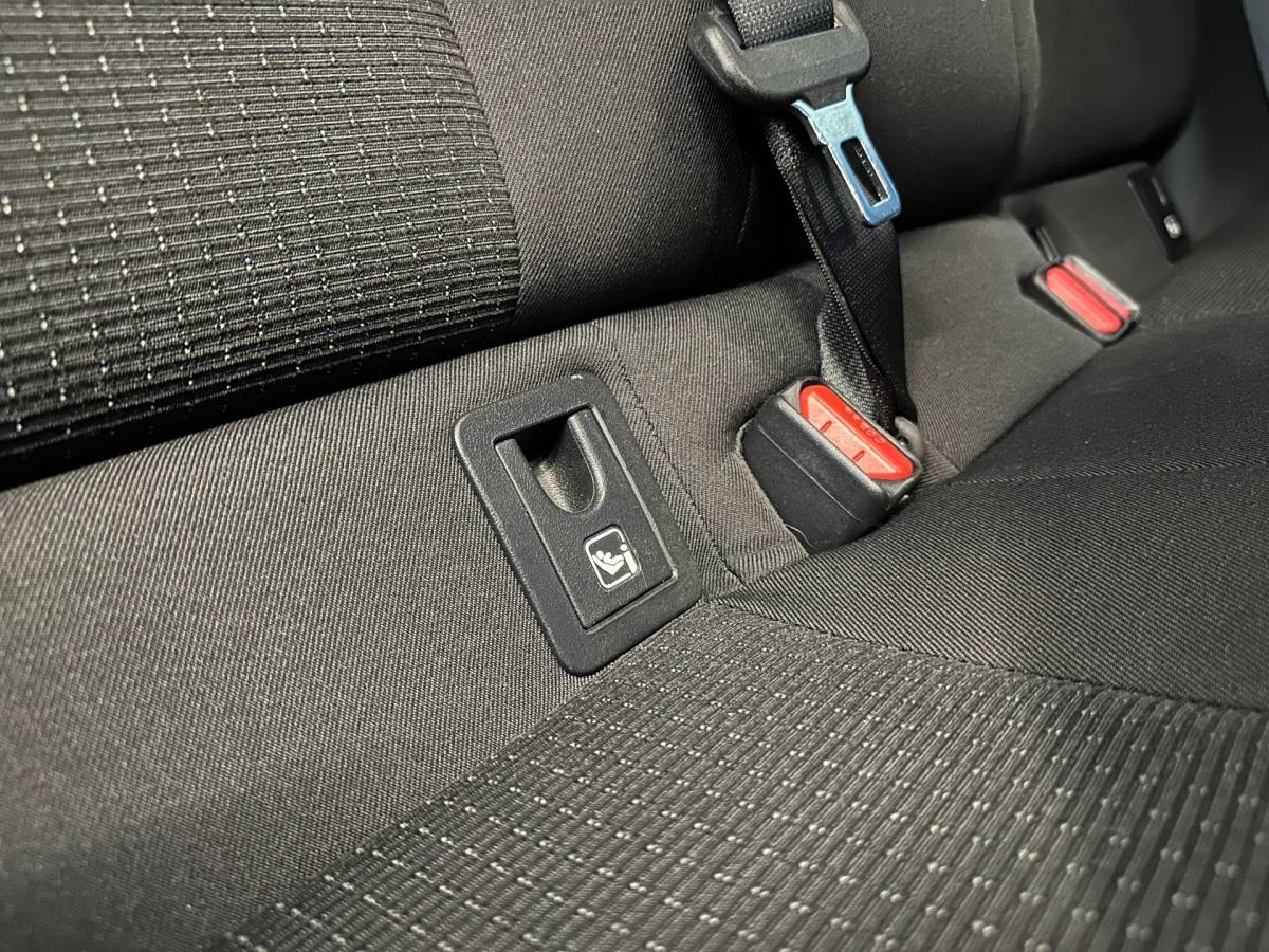 Toyota C-HR Toyota C-HR 1.8 Hybrid AUTOMAAT DYNAMIC-uitv/CLIMA AIRCO/LM-VELG/NAVIGATIE/TREKHAAK/ISOFIX/ADAPTIVE CRUISECONTROL/DAB+/LANE ASSIST
