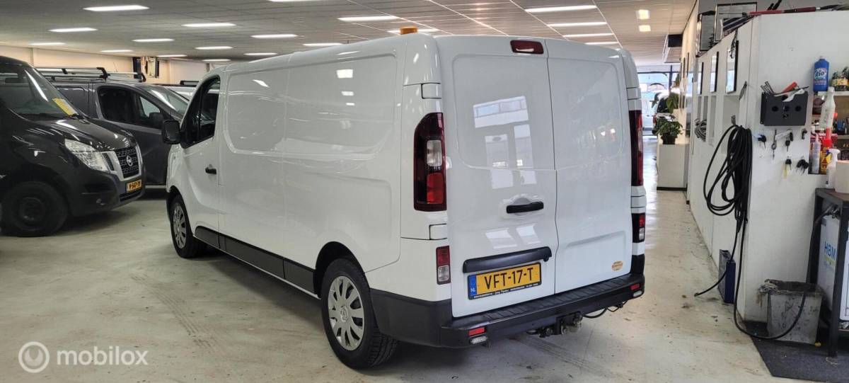 Renault Trafic Renault Trafic bestel 2.0 dCi 120 T29 L2H1 Comfort