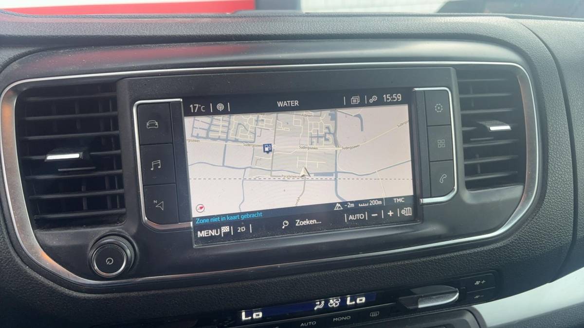 Toyota ProAce Toyota PROACE Worker 2.0 D-4D Black Line Long DC 5 PERS / AUTOMAAT / NWE D-RIEM / LEDER /STOELVERW / CARPLAY / CAMERA / TREKHAAK / NL-AUTO