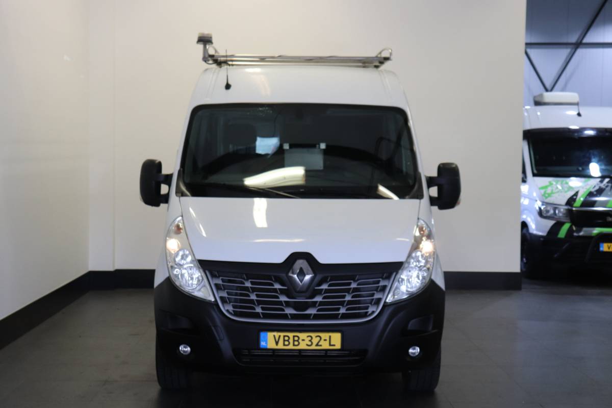 Renault Master Renault Master 2.3 dCi 130PK L2H2 – EURO 6 – Airco – Navi – Cruise – €11.499,- Excl.