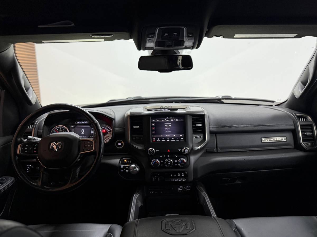 Dodge Ram 1500 Dodge Ram 1500 5.7 V8 4×4 Crew Cab 5’7 Sport | Soft Cover | Full option | Camera | Trekhaak | White Edition |