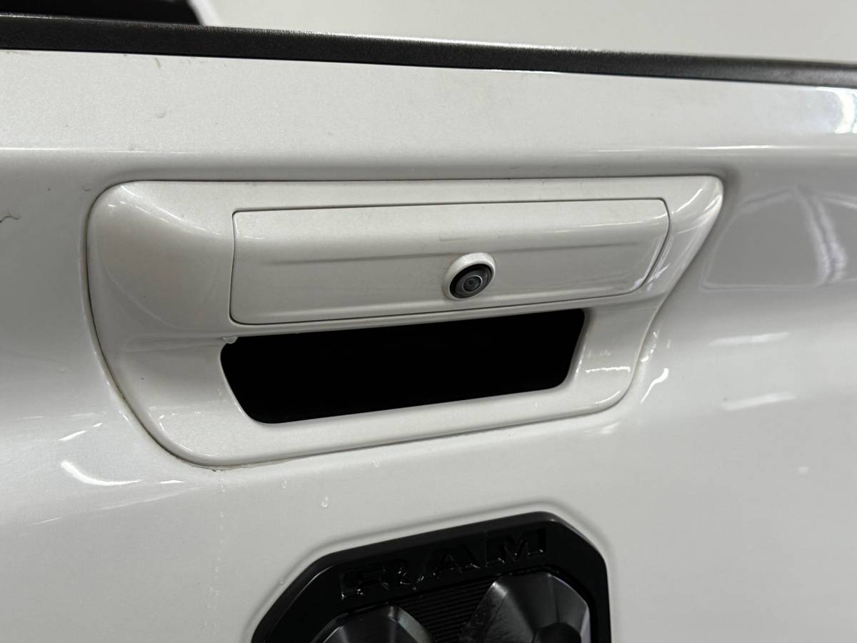Dodge Ram 1500 Dodge Ram 1500 5.7 V8 4×4 Crew Cab 5’7 Sport | Soft Cover | Full option | Camera | Trekhaak | White Edition |