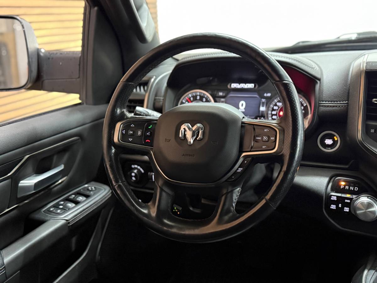 Dodge Ram 1500 Dodge Ram 1500 5.7 V8 4×4 Crew Cab 5’7 Sport | Soft Cover | Full option | Camera | Trekhaak | White Edition |