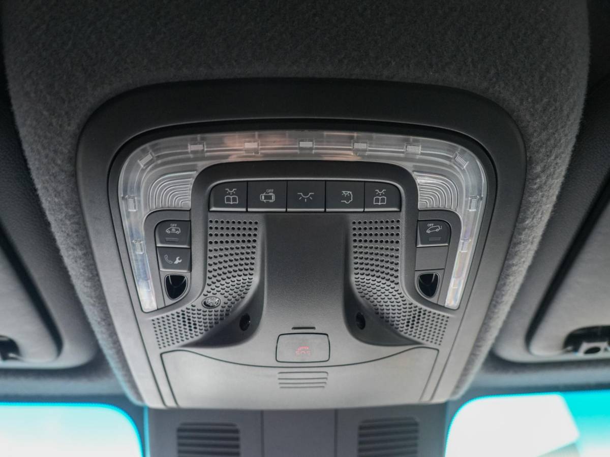 Mercedes-Benz Sprinter Mercedes-Benz Sprinter 319 3.0 CDI L2H2 EURO VI-D