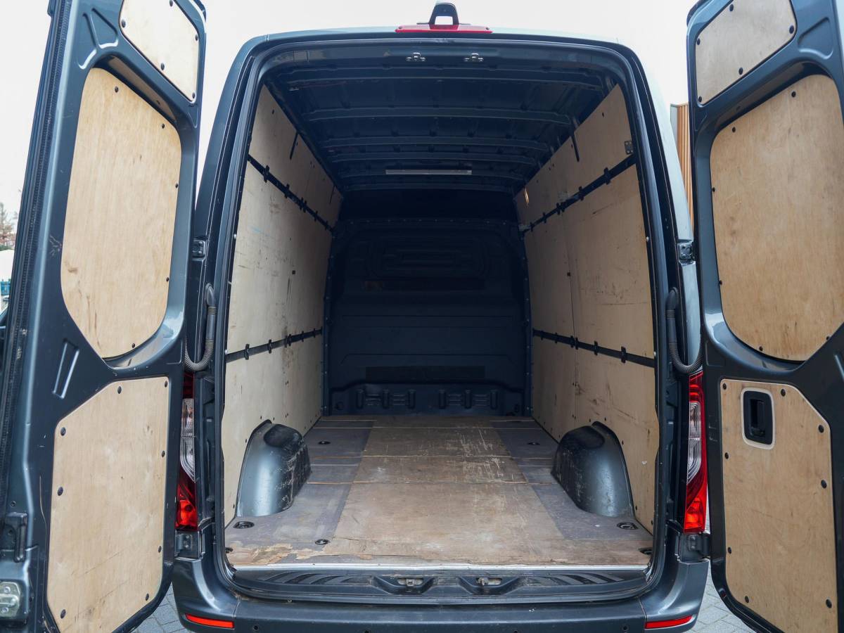 Mercedes-Benz Sprinter Mercedes-Benz Sprinter 319 3.0 CDI L2H2 EURO VI-D