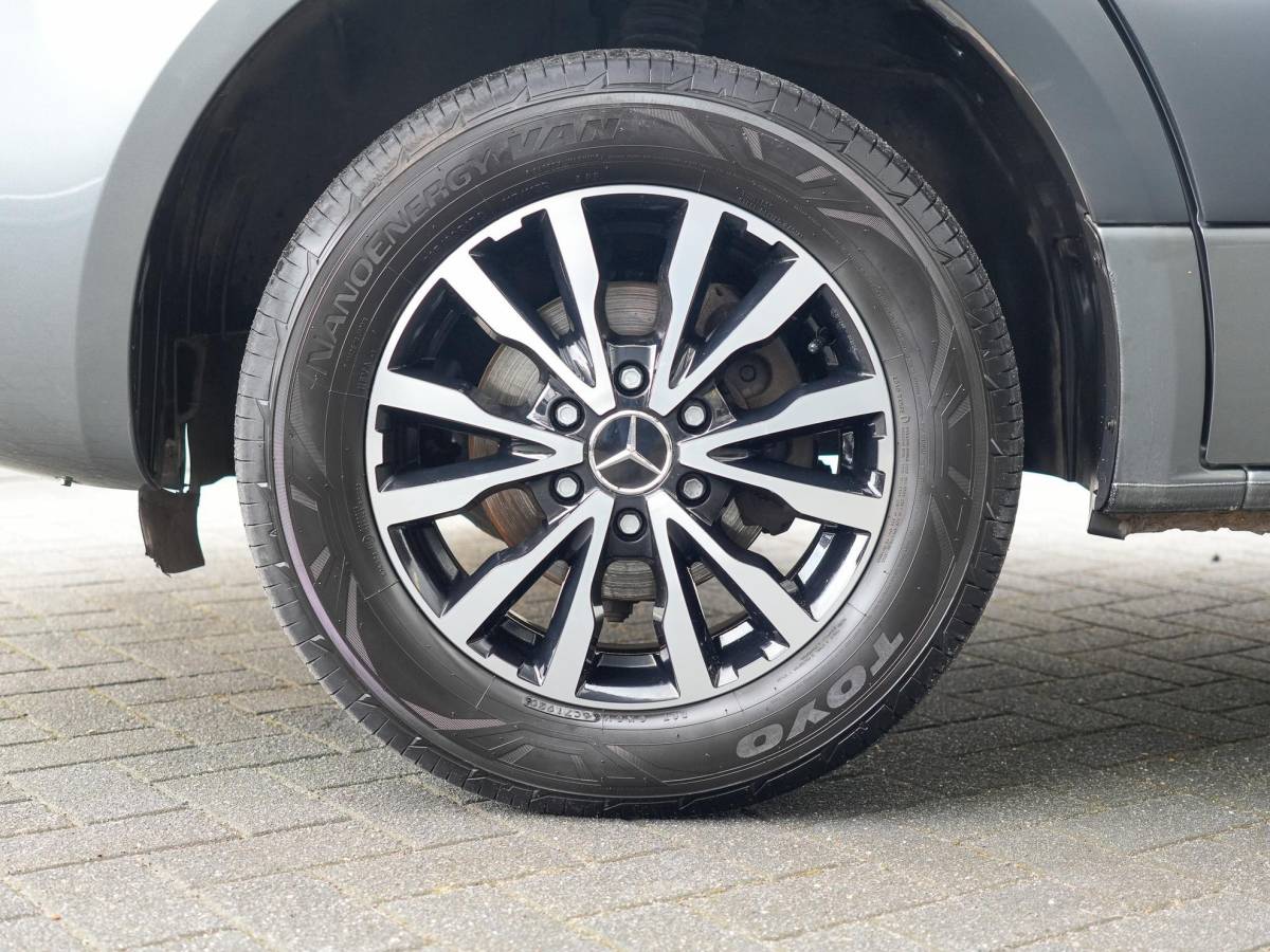 Mercedes-Benz Sprinter Mercedes-Benz Sprinter 319 3.0 CDI L2H2 EURO VI-D