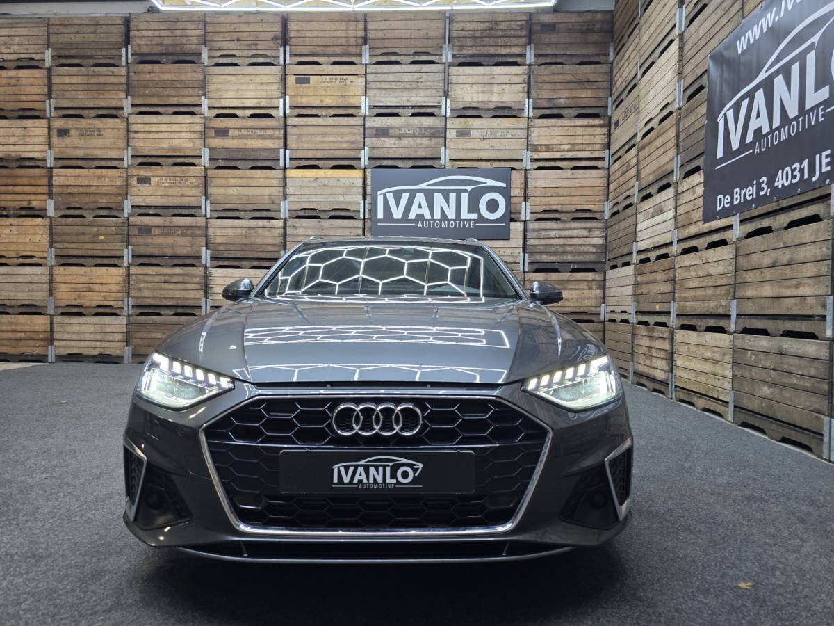 Audi A4 Audi A4 Avant 40 TFSI S edition 3x Sline Navi Clima Led Matrix Trekhaak LM