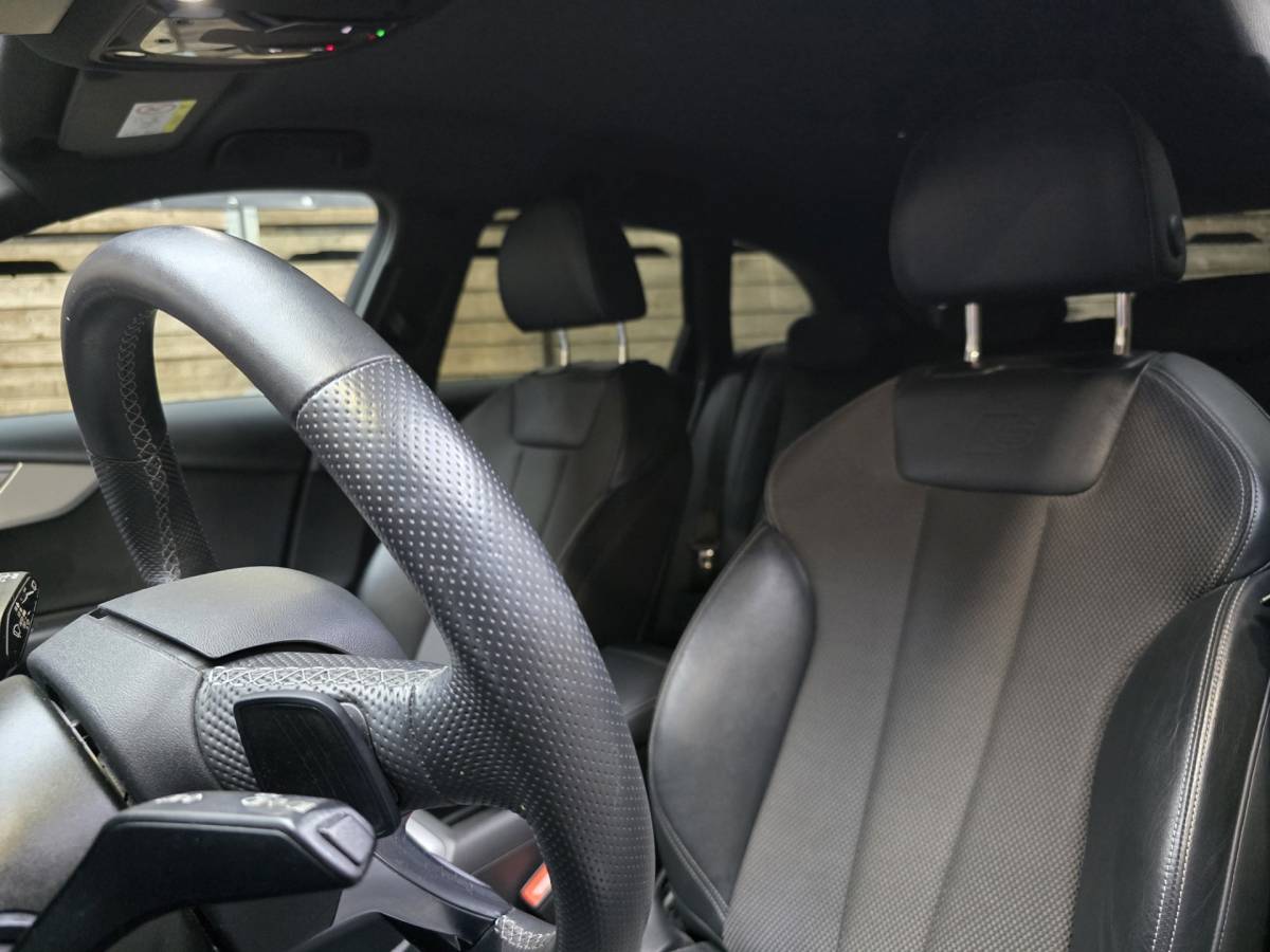 Audi A4 Audi A4 Avant 40 TFSI S edition 3x Sline Navi Clima Led Matrix Trekhaak LM