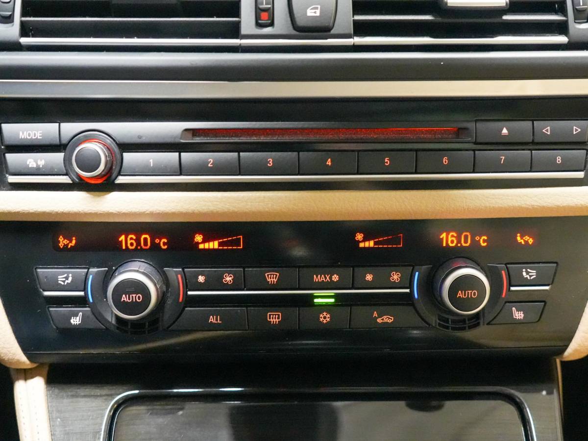 BMW 5 Serie BMW 5-serie Touring 530xd High Executive