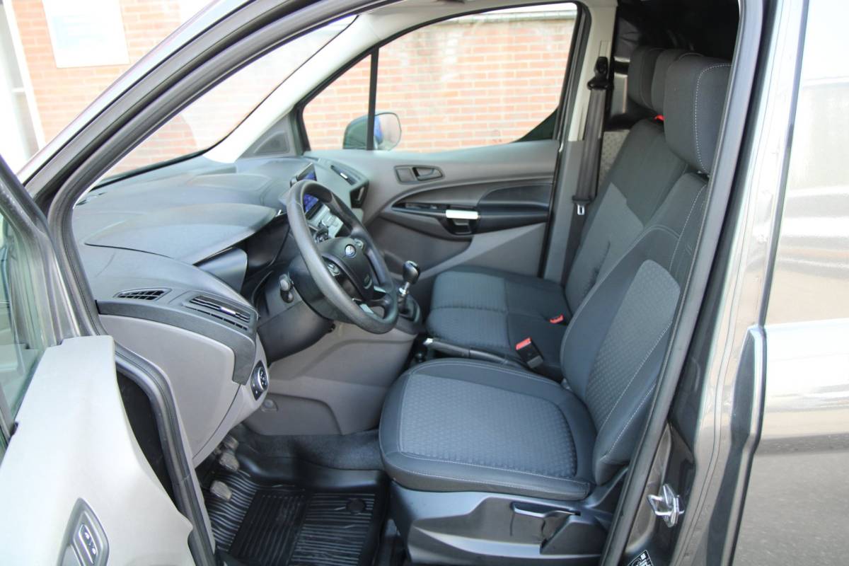 Ford Transit Connect Ford TRANSIT CONNECT 1.5 EcoBlue L2 Trend / Camera / Trekhaak / Sync 3 / 3 zits
