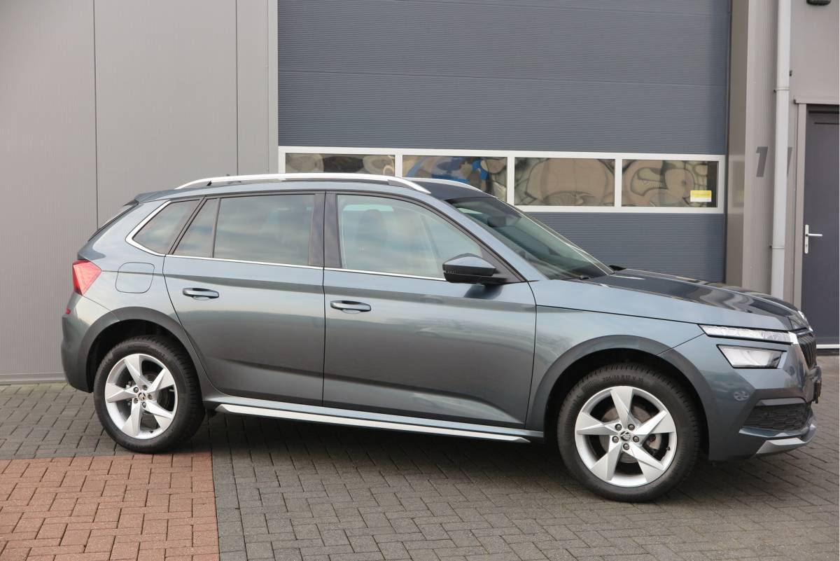 Škoda Kamiq ŠKODA Kamiq 1.0 TSI 110pk Style PDC ,LMV,Trekhaak,Stoelverwarming,Cruisecontrol,Achteruitrijcamera, Carplay, Stuurwiel multifunctioneel, Navigatie(via carplay) etc.