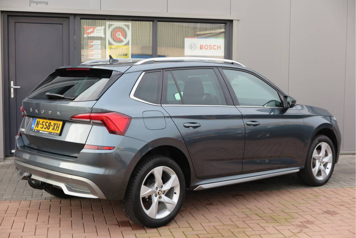 Škoda Kamiq ŠKODA Kamiq 1.0 TSI 110pk Style PDC ,LMV,Trekhaak,Stoelverwarming,Cruisecontrol,Achteruitrijcamera, Carplay, Stuurwiel multifunctioneel, Navigatie(via carplay) etc.