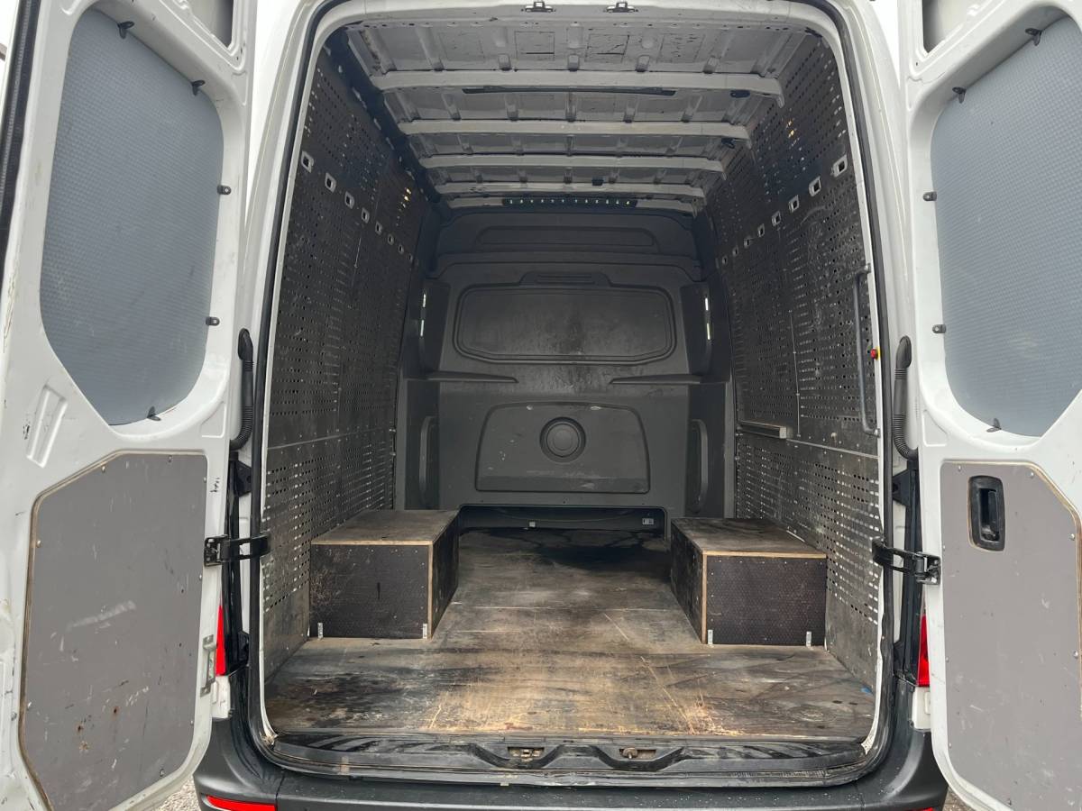 Mercedes-Benz Sprinter Mercedes-Benz Sprinter 516 L3H2 Dubbel cabine |