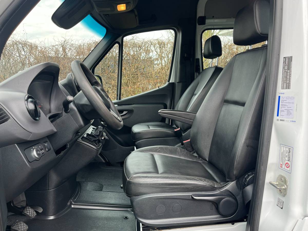 Mercedes-Benz Sprinter Mercedes-Benz Sprinter 516 L3H2 Dubbel cabine |