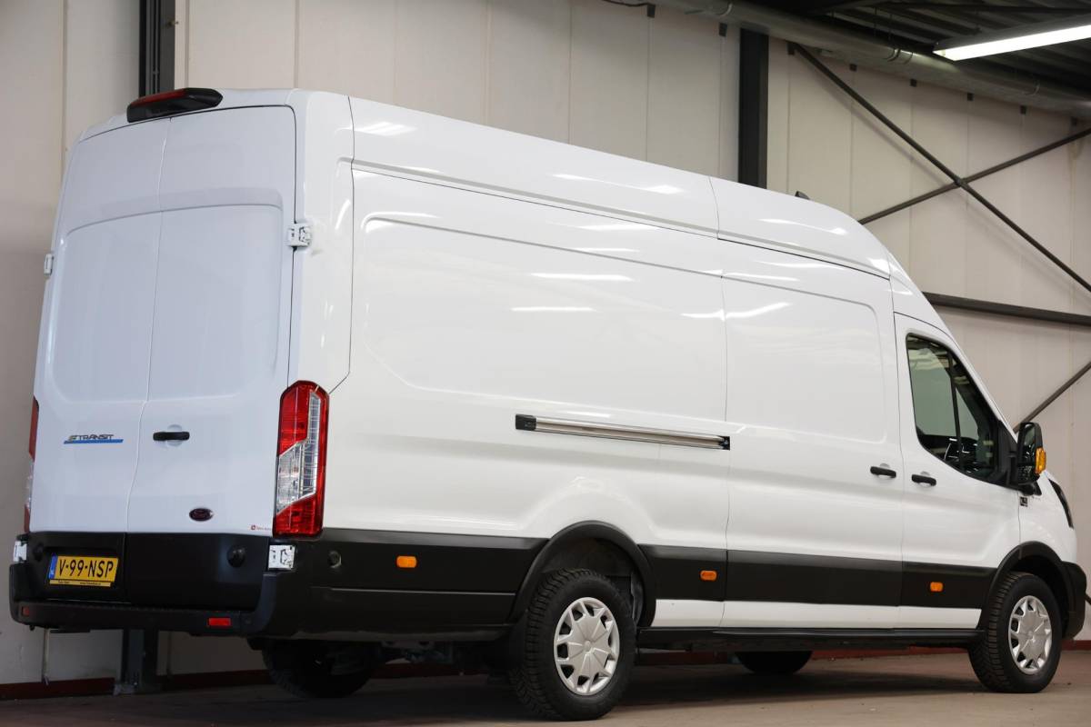 Ford E-Transit Ford E-Transit 350 L4H3 Trend 68 kWh