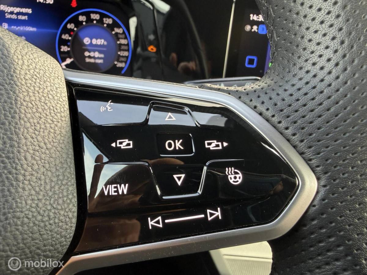 Volkswagen Golf Volkswagen Golf 1.4 eHybrid GTE ADABCRUISE*CARPLAY*18INCH*LED*PDC*CAMERA