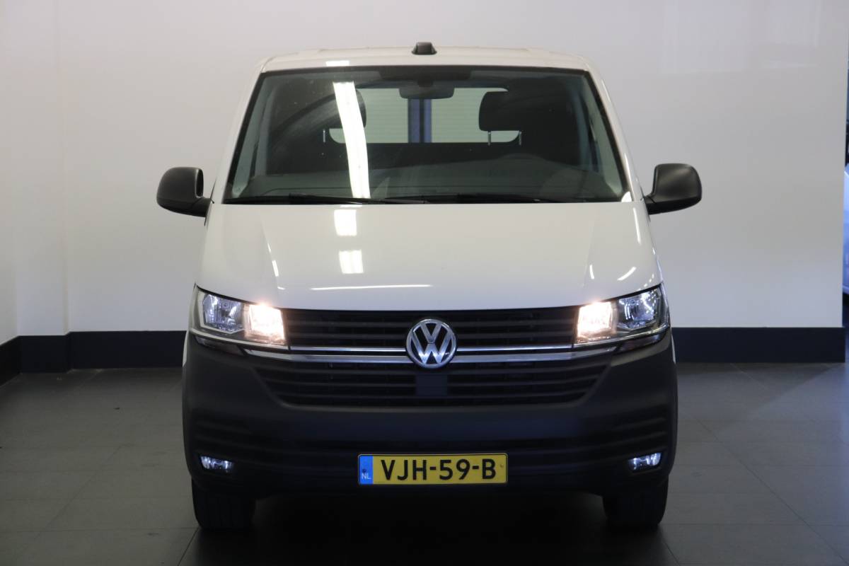 Volkswagen Transporter Volkswagen Transporter 2.0 TDI 150PK EURO 6 – Airco – Navi – Cruise – € 15.900,- Excl.