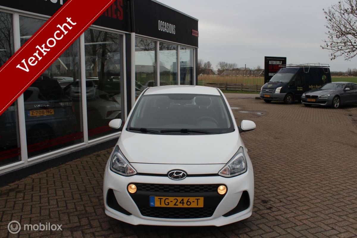 Hyundai i10 Hyundai i10 1.0i Comfort Airco/Cruise/Carplay/Navi/NAP
