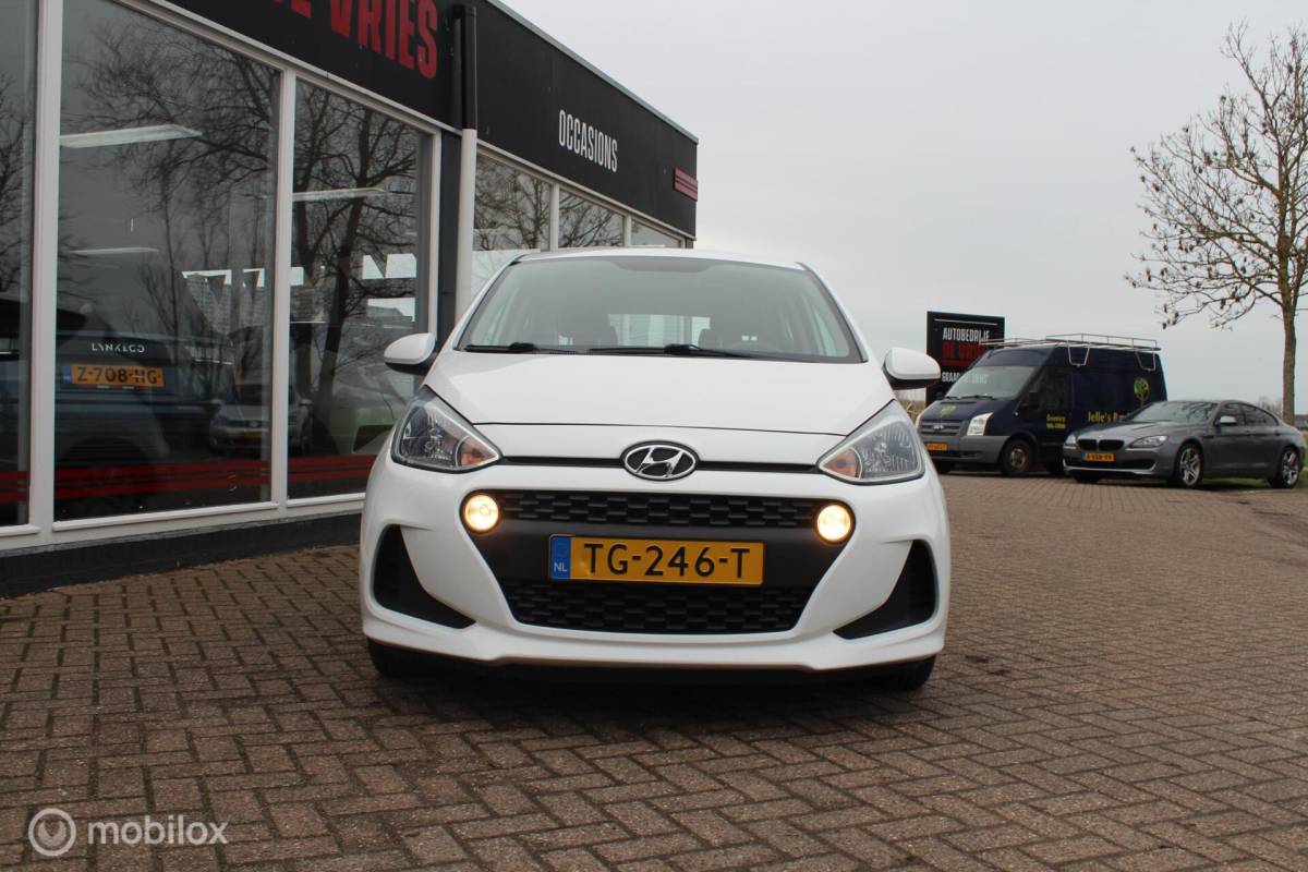 Hyundai i10 Hyundai i10 1.0i Comfort Airco/Cruise/Carplay/Navi/NAP