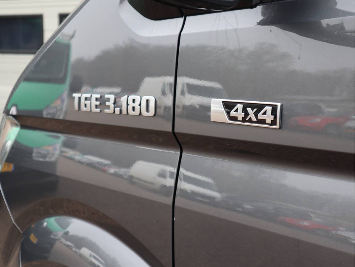MAN TGE Man TGE 35 2.0 177pk Euro 6 Automaat – 4Motion 4×4 – L3H3 – Trekhaak  3,5t KG