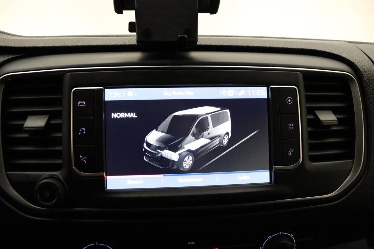 Fiat E-Scudo Fiat e-Scudo L3H1 DC 75 kWh 136pk | 6 Persoons | Emissievrij | Navigatie | Camera | Cruise Control | Financial Lease mogelijk