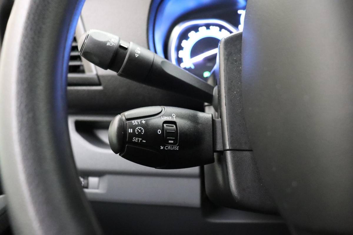Fiat E-Scudo Fiat e-Scudo L3H1 DC 75 kWh 136pk | 6 Persoons | Emissievrij | Navigatie | Camera | Cruise Control | Financial Lease mogelijk