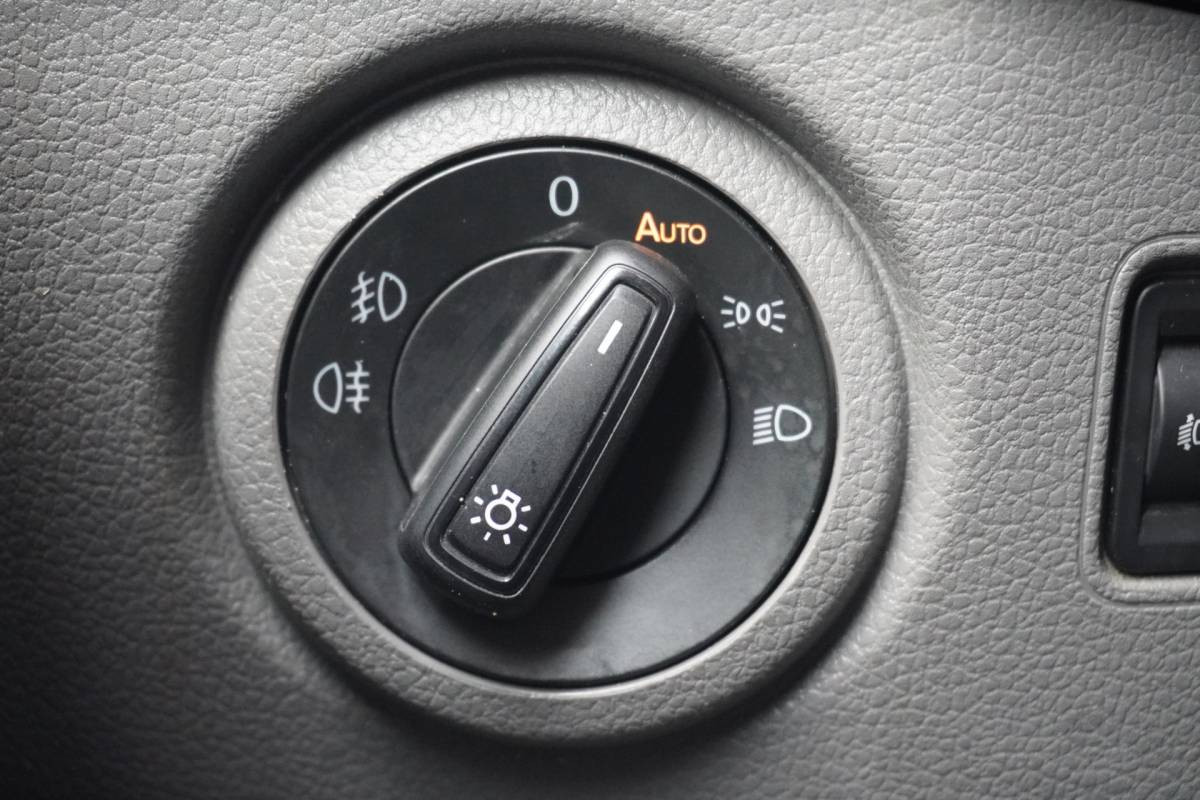 Volkswagen Crafter Volkswagen Crafter 2.0 TDI L3H3 EURO 6 – Airco – Cruise – Trekhaak – Camera – € 17.900,- Excl.