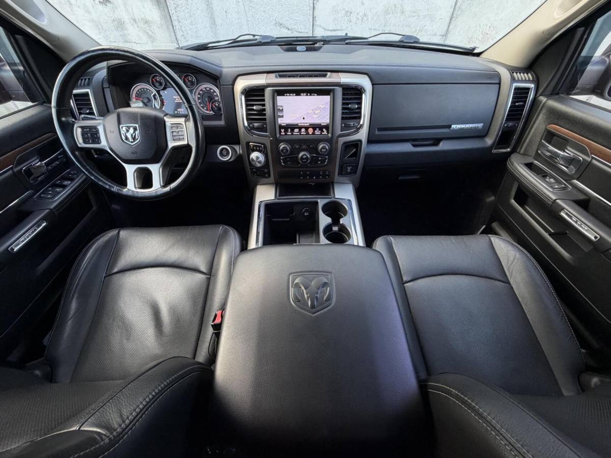 Dodge Ram 1500 Dodge Ram 1500 5.7 V8 Hemi Laramie| Vol opties| LPG/G3|